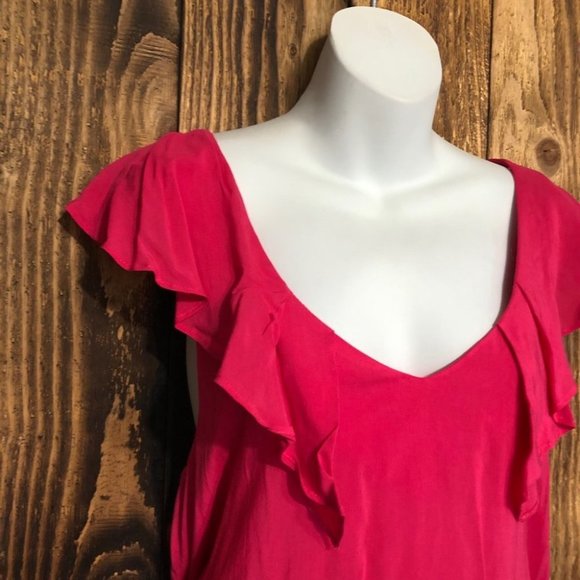 BCBG NWT Low Split Back Ruffle Flutter Sleeve Top Pink Sz Large - Picture 2 of 9